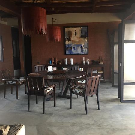 La Maison Bleue Lome Bagian luar foto