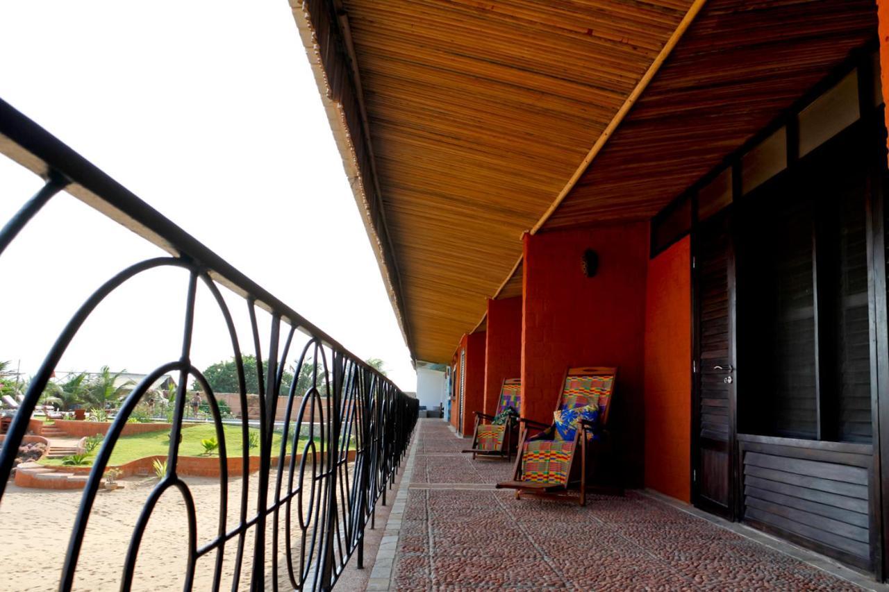 La Maison Bleue Lome Bagian luar foto
