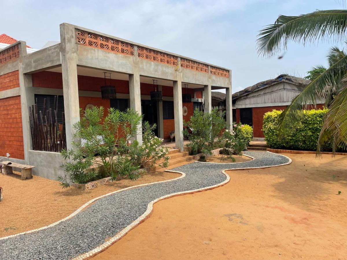 La Maison Bleue Lome Bagian luar foto