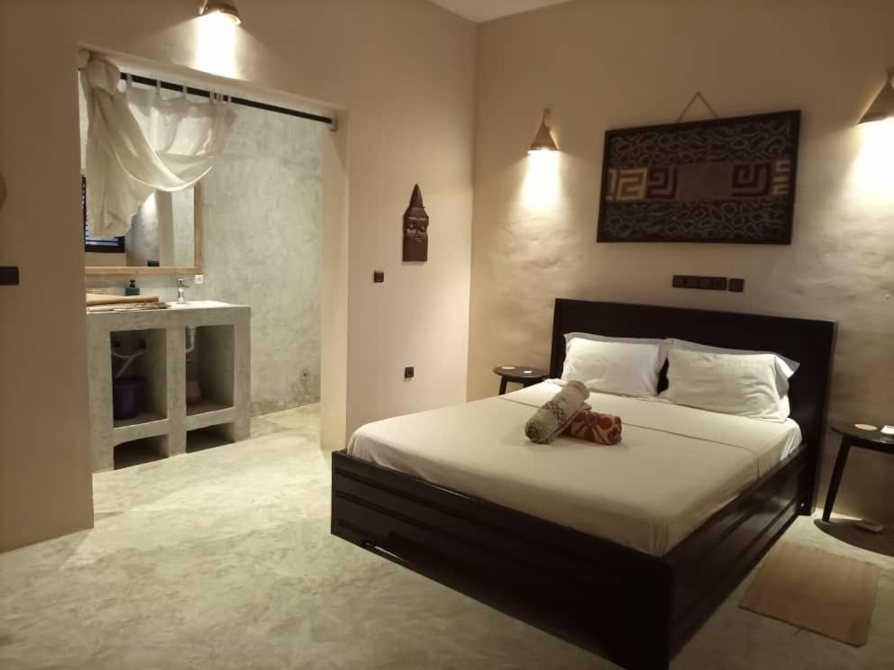 La Maison Bleue Lome Bagian luar foto