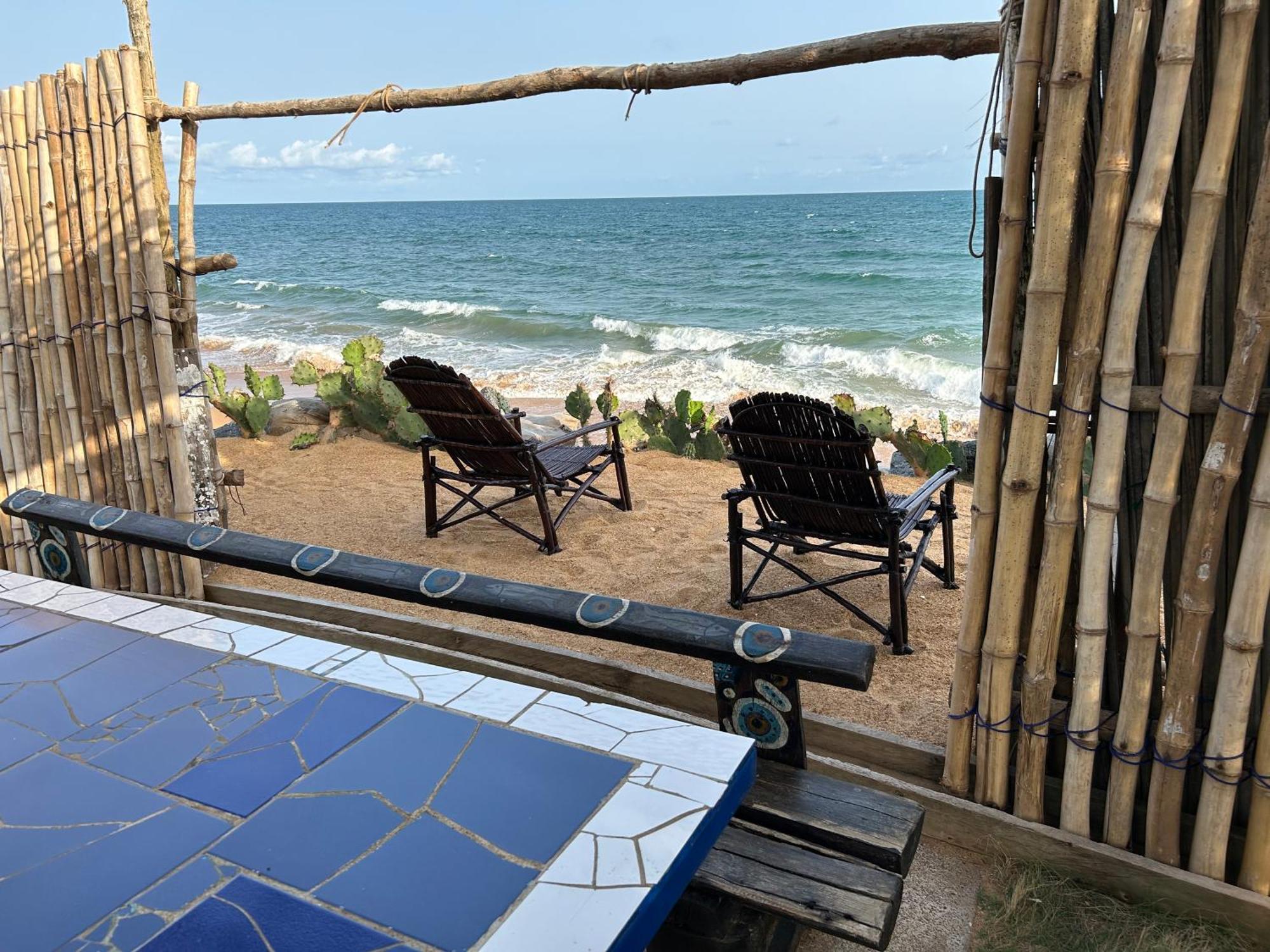 La Maison Bleue Lome Bagian luar foto